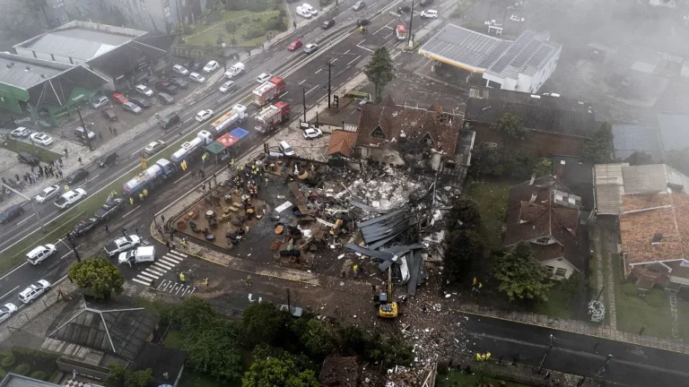 A horrific plane crash in Gramado, a renowned tourist destination in southern Brazil, has claimed the lives of ten individuals, all from the same family. The disaster happened on December 22, 2024, shortly after the twin-engine Piper PA-42-1000 took off from Canela Airport to Jundiaí | Aviation Today