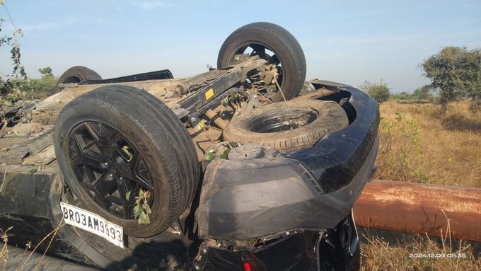 Pune, December 9, 2024 — A horrific car accident in Indapur, Pune, has killed two student pilots and badly wounded two others. Around 3:15 a.m on the Baramati-Bhigwan route, their SUV went off course and collided with a tree and a concrete pipeline | Aviation Today