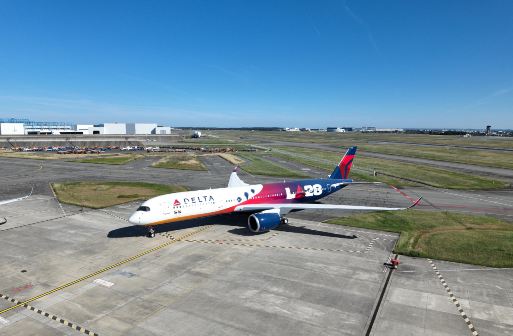 Mexico City: A serious runway incursion involving a Delta Air Lines Boeing 737 and an Aeroméxico Connect Embraer 190 narrowly avoided disaster at Mexico City’s Benito Juárez International Airport on 21 July prompting investigations by aviation authorities in both Mexico and the United States. The incident occurred when Delta Air Lines Flight 590, bound for Atlanta with approximately 150 passengers on board, was cleared for takeoff on Runway 5R. As the aircraft accelerated for departure, the flight crew spotted another jet rapidly approaching the same runway. Aircraft Aeroméxico Connect Flight 1631 from Ciudad Juárez had been simultaneously cleared to land on Runway 5R. The two aircraft came within approximately 60 meters (200 feet) of vertical separation as the Embraer passed over the Delta jet already rolling down the runway at roughly 60 miles per hour. Delta’s flight crew immediately initiated a rejected takeoff, bringing the aircraft to a full stop on the runway. No injuries were reported among passengers or crew, and the Delta aircraft later returned to the gate and departed safely later in the day. “Delta is cooperating fully with aviation authorities to support the investigation,” a spokesperson for the airline said. Aeroméxico also confirmed the event, stating that the aircraft landed without incident and that the safety of its passengers was never compromised. The airline emphasized its compliance with international aviation regulations. Initial assessments indicate that the near-collision was likely the result of an air traffic control error. According to reports, both aircraft were issued clearances that allowed simultaneous use of the same runway, raising concerns about procedural clarity and controller workload at one of the busiest airports in Latin America. Mexico’s Federal Civil Aviation Agency (AFAC) has launched an investigation in coordination with the U.S. Federal Aviation Administration (FAA) and the National Transportation Safety Board (NTSB). The incident has renewed scrutiny of the operational challenges at Benito Juárez International Airport, particularly regarding runway usage and traffic separation. The airport operates with intersecting and parallel runways that have previously been the focus of international safety audits. Aviation safety analysts say the event underscores the critical importance of coordination between pilots and air traffic control. "This was a very close call," said a former commercial pilot and safety consultant. "The industry has robust safeguards, but human error in high-traffic environments can still lead to dangerous situations." Investigators are expected to review tower communication recordings, flight data, and radar logs to determine the exact sequence of events and identify any procedural lapses.No timeline has been provided for the release of preliminary findings, but both airlines remain under close observation by regulators. This marks the second major safety incident involving conflicting runway operations at a major international airport in recent months.