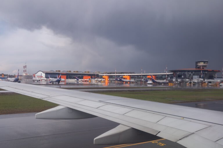 United States: Air travel across the United States experienced major disruption on Monday as severe weather systems swept across multiple states, grounding flights and straining airline operations. According to the latest data from tracking services and airport authorities, over 5,490 flights were delayed and 865 flights canceled as of mid-day, affecting both domestic and international operations. Airports Most Severely Affected The weather-related disruption has impacted some of the country’s busiest aviation hubs. Dallas–Fort Worth International Airport (DFW) recorded the highest number of delays and cancellations, with 648 delays and over 315 cancellations reported. In the Midwest, Chicago O’Hare International Airport (ORD) reported over 417 delays and more than 50 cancellations. The Northeast corridor, a critical region for airline operations, was also significantly affected. Boston Logan International Airport (BOS) saw more than 340 delays, while New York-area airports experienced mounting cancellations and extended ground delays due to active thunderstorms and air traffic management restrictions. In the South, Hartsfield–Jackson Atlanta International Airport (ATL) logged over 450 delays, making it one of the hardest-hit airports in the Southeast. Additional delays were reported at Philadelphia International Airport (PHL), where airlines struggled with storm-related ground stoppages and equipment slowdowns. Airlines Respond to Operational Challenges Major U.S. carriers including Delta Air Lines, American Airlines, United Airlines, JetBlue, and Spirit Airlines have been forced to either cancel or significantly delay flights across their domestic networks. Several airlines activated contingency plans, reassigning crews and equipment to minimize disruption to operations. Airlines have issued advisories for passengers traveling through impacted airports, urging them to check their flight status before leaving for the airport and allowing additional time for check-in and boarding. Many have also offered travel waivers, allowing rebooking without penalty for flights scheduled between July 14 and July 16. FAA Implements Weather-Related Traffic Flow Measures The Federal Aviation Administration (FAA) confirmed that weather-related traffic management initiatives were in place at multiple locations, including Newark Liberty International (EWR), John F. Kennedy International (JFK), and LaGuardia Airport (LGA). These include ground delay programs and flow restrictions to safely manage the volume of aircraft during active thunderstorms and low-visibility conditions. In addition, ground stops were temporarily imposed in parts of Florida, including Orlando, Fort Lauderdale, and Miami, as the storm system extended into the Southeast. Summer Travel Season Compounded by Weather The timing of the disruption comes during one of the busiest travel periods of the year. The summer season has already posed challenges for air traffic control and airport operations, with record passenger volumes, tight crew scheduling, and ongoing staffing pressures. According to data from the U.S. Department of Transportation, travel volumes in July 2025 are trending above pre-pandemic levels, making the impact of operational disruptions more severe for both airlines and travelers. Flight Disruption Likely to Continue Meteorologists have forecast continued storm activity along the East Coast and Midwest through Tuesday, increasing the likelihood of further disruptions. Airlines are urging passengers with flexible travel plans to consider alternative dates. Airport authorities across affected cities have also issued travel advisories and are working with airlines and ground handling teams to manage crowd control and terminal congestion. Passengers are advised to stay updated through airline apps, official airport websites, and the FAA’s real-time flight status portal.
