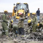 Kenya, Africa: Six people were killed on Thursday when a medical evacuation aircraft operated by AMREF Flying Doctors crashed into a residential neighborhood in Mwihoko, Kiambu County, shortly after taking off from Nairobi’s Wilson Airport, according to the Kenya Civil Aviation Authority (KCAA). The twin-engine Cessna Citation XLS, also identified as a Cessna Citation 560, departed Wilson Airport at about 2:15 p.m. local time for Hargeisa in Somaliland, carrying a medical crew but no patient. It lost both radio and radar contact roughly three minutes after departure. Eyewitnesses said they heard an unusual engine noise before the jet descended and struck the roof of a two-storey home, exploding into flames that engulfed the building. Thick black smoke was seen rising above the densely populated suburb, with residents attempting to rescue those trapped before emergency crews arrived. Authorities confirmed that all four people onboard the pilot, a doctor, and two nurses died instantly. Two residents inside the house were also killed, two other people on the ground sustained serious burn injuries and were rushed to nearby hospitals for treatment. In a statement quoted by AP News, AMREF Flying Doctors said it was “devastated” by the tragedy and extended condolences to the families of the victims. The organization confirmed it is cooperating fully with authorities to determine the cause of the accident. First responders from the Kenya Red Cross, county emergency services, and police cordoned off the area, evacuated neighboring homes, and began recovery efforts. Firefighters battled the blaze for over an hour before it was brought under control. According to Reuters, KCAA Director General Emile Arao said the Air Accident Investigation Department is leading a full inquiry into the crash. Weather at the time was reported as clear, and investigators will examine witness accounts of possible engine trouble, review maintenance records, and analyze the aircraft’s flight data once recovered. The wreckage remains secured at the site as structural engineers assess damage to the residential property. Local officials have called for a review of flight paths over populated areas to reduce the risk of similar tragedies.
