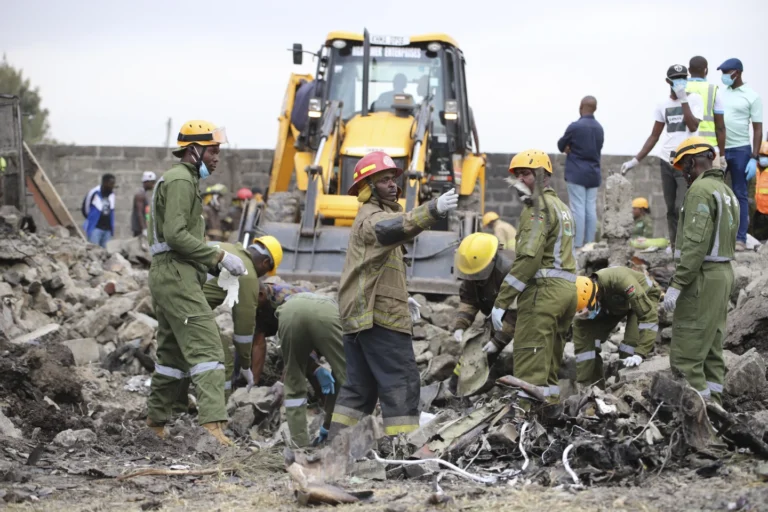 Kenya, Africa: Six people were killed on Thursday when a medical evacuation aircraft operated by AMREF Flying Doctors crashed into a residential neighborhood in Mwihoko, Kiambu County, shortly after taking off from Nairobi’s Wilson Airport, according to the Kenya Civil Aviation Authority (KCAA). The twin-engine Cessna Citation XLS, also identified as a Cessna Citation 560, departed Wilson Airport at about 2:15 p.m. local time for Hargeisa in Somaliland, carrying a medical crew but no patient. It lost both radio and radar contact roughly three minutes after departure. Eyewitnesses said they heard an unusual engine noise before the jet descended and struck the roof of a two-storey home, exploding into flames that engulfed the building. Thick black smoke was seen rising above the densely populated suburb, with residents attempting to rescue those trapped before emergency crews arrived. Authorities confirmed that all four people onboard the pilot, a doctor, and two nurses died instantly. Two residents inside the house were also killed, two other people on the ground sustained serious burn injuries and were rushed to nearby hospitals for treatment. In a statement quoted by AP News, AMREF Flying Doctors said it was “devastated” by the tragedy and extended condolences to the families of the victims. The organization confirmed it is cooperating fully with authorities to determine the cause of the accident. First responders from the Kenya Red Cross, county emergency services, and police cordoned off the area, evacuated neighboring homes, and began recovery efforts. Firefighters battled the blaze for over an hour before it was brought under control. According to Reuters, KCAA Director General Emile Arao said the Air Accident Investigation Department is leading a full inquiry into the crash. Weather at the time was reported as clear, and investigators will examine witness accounts of possible engine trouble, review maintenance records, and analyze the aircraft’s flight data once recovered. The wreckage remains secured at the site as structural engineers assess damage to the residential property. Local officials have called for a review of flight paths over populated areas to reduce the risk of similar tragedies.