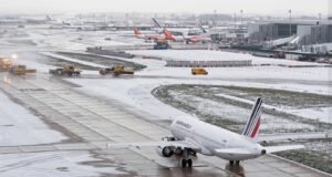Paris, France: A French air traffic control strike is planned for October 7–9 and will disrupt flights to, from, and over France as the SNCTA union had called off the strike scheduled for Thursday, 18 September, and Friday, 19 September, following the collapse of the French government. Controllers belonging to the SNCTA union, France’s largest, are set to walk out in a row over working practices in a strike that will last from the morning of October 7 until the end of the night service on October 9, which stretches into October 10. The industrial action is expected to cause widespread disruption across French airports and European airspace. Airlines operating routes through France, including British Airways, easyJet, and Ryanair, have already warned passengers to anticipate cancellations and delays. Flights departing from and arriving in Paris, and other major French airports are likely to be heavily affected, while overflights passing through French airspace could also experience delays or re-routing. Ryanair has reported that it may be forced to cancel over 700 flights during the strike period, potentially impacting more than 125,000 passengers. EasyJet and other carriers have advised travelers to monitor their schedules closely and to plan for significant delays. Airlines are urging passengers to check their flight status directly through official airline websites or mobile apps. The SNCTA union cited concerns over staffing shortages, outdated equipment, and demanding working conditions as the primary reasons for the walkout. The strike highlights ongoing issues in France’s air traffic management sector, which has struggled to balance rising passenger volumes with limited resources. Travelers are advised to allow extra time at airports, stay informed of airline updates, and consider alternative routes or travel dates to mitigate disruption. While airlines may not be obliged to provide compensation due to “extraordinary circumstances,” affected passengers are still entitled to assistance, including refunds or rebooking on alternative flights. Authorities continue to monitor the situation, and additional updates are expected as the strike approaches. Passengers traveling through French airspace between October 7 and 10 should remain vigilant and check for real-time flight information.