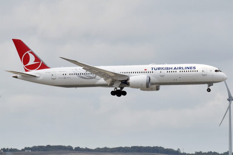 Istanbul, Turkey: Turkish Airlines (THY) announced on September 26, 2025, a landmark fleet expansion, planning to acquire up to 225 Boeing aircraft in a deal worth billions of dollars. This move is part of the airline’s strategy to operate an entirely new-generation fleet by 2035. The airline’s board has approved the purchase of 75 Boeing 787 Dreamliners, including 50 firm orders and 25 options for the B787-9 and B787-10 models. Deliveries are scheduled between 2029 and 2034, according to a statement filed with Istanbul's Public Disclosure Platform (KAP). Turkish Airlines is also negotiating with Rolls-Royce and GE Aerospace for engines, spare parts, and maintenance services for the 787 fleet. Additionally, the airline has finalized discussions with Boeing for 150 Boeing 737 MAX aircraft, 100 firm orders and 50 options covering the 737-8 and 737-10 MAX variants. These 737 MAX orders are contingent upon completing engine agreements with CFM International. “Through these acquisitions, our fleet will consist entirely of new-generation aircraft by 2035, enhancing operational efficiency and supporting an estimated 6% annual growth rate,” the airline said. This announcement closely followed President Recep Tayyip Erdoğan’s meeting with U.S. President Donald Trump in Washington, where discussions included energy policies and potential easing of U.S. sanctions to facilitate F-35 fighter jet purchases. “Negotiations with Boeing have been successfully concluded, supporting our strategy to rank among the world’s top five airlines with a fleet of 813 aircraft by 2033. Our nation’s pride, Turkish Airlines, is confidently advancing toward this goal,” said Bilal Ekşi, CEO of Turkish Airlines. The new aircraft will replace older models, improve fuel efficiency, enhance passenger comfort, and support the airline’s sustainability objectives.