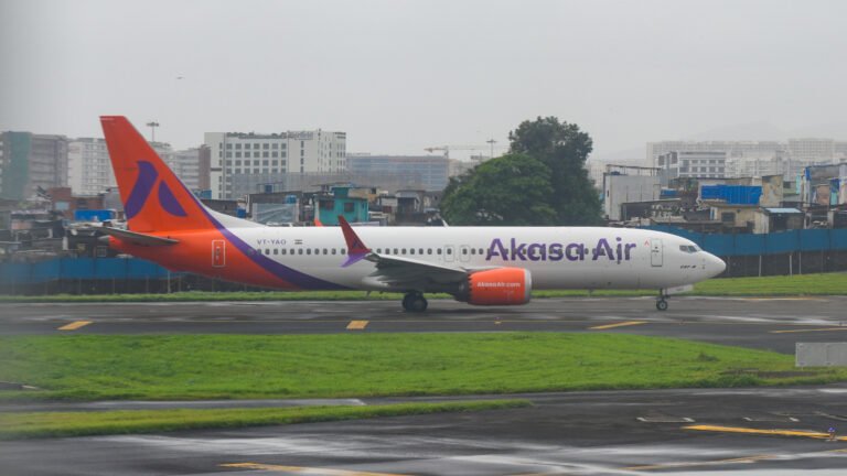 New Delhi, India: On Friday, October 10, 2025, Akasa Air flight QP 1607, operating a Boeing 737 MAX 8 aircraft from Pune to Delhi, encountered a bird strike mid-flight. The aircraft landed safely at Indira Gandhi International Airport in Delhi shortly after 10:00 AM, with all passengers and crew deplaning without incident. Following standard operating procedures, the aircraft is undergoing a thorough inspection by Akasa Air's engineering team to assess any potential damage from the bird strike. The airline has assured that the aircraft will only return to service after completing this check. The bird strike led to a brief delay in the aircraft's subsequent scheduled flight from Delhi to Goa. As a precaution, another aircraft was deployed to operate the Goa-bound service, minimizing disruption to passengers. Akasa Air has emphasized its commitment to passenger safety and operational reliability, confirming that all safety protocols were followed during the incident. The airline continues to monitor the situation and will provide updates as necessary.