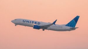 Chicago, United States: United Airlines is taking a significant step toward integrating artificial intelligence (AI) into its operations, resulting in workforce changes at its corporate headquarters. During the company’s third-quarter 2025 investor earnings call, Chief Financial Officer Mike Leskinen confirmed that United has cut approximately 4% of its management positions this year, with plans for an additional 4% reduction in 2026. Leskinen explained that AI and process optimization initiatives are helping make headquarters operations more efficient. "We're making process changes and using AI to make the work of our headquarters management team more efficient too," he said. These changes primarily affect administrative, corporate, and support roles rather than frontline operations, with positions in flight operations, safety, and regulatory compliance remaining fully intact. The integration of AI is part of United Airlines’ broader strategy to streamline operations, enhance decision-making, and improve productivity while maintaining high levels of safety and customer service. Automated systems are now handling tasks such as reservations management, data analysis, and revenue forecasting, allowing human employees to focus on complex strategic planning and operational oversight. United Airlines continues to invest heavily in customer experience improvements even as it reshapes its workforce. The airline has allocated more than $1 billion annually to upgrade aircraft interiors, lounges, in-flight dining, and Wi-Fi connectivity, part of its multi-year transformation strategy aimed at enhancing passenger comfort and loyalty.