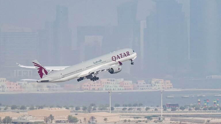 Doha, Qatar: Qatar Airways has surpassed a key technological milestone, equipping more than 100 widebody aircraft with SpaceX Starlink satellite internet. The rollout marks one of the fastest deployments of next-generation in-flight connectivity in the global aviation sector. The airline confirmed the milestone in an official statement, noting that installations are progressing “ahead of schedule” across its long-haul fleet. The achievement places Qatar Airways among the world’s leaders in satellite-based onboard Wi-Fi adoption. According to the carrier, more than 30,000 flights have already operated with Starlink connectivity since the first installation in October 2024, offering uninterrupted gate-to-gate high-speed internet across six continents. Over 50 percent of Qatar Airways’ widebody fleet is now equipped, with the Boeing 777 programme fully completed and work on the Airbus A350 fleet advancing rapidly. Executives say the project is being executed at “record speed,” underscoring a strategic push to elevate Qatar Airways’ premium long-haul passenger experience. Qatar Airways Group Chief Executive Badr Mohammed Al-Meer said the airline is intensifying installation efforts, adding that the programme is “an immediate priority rather than a future ambition.” He highlighted that the airline is now operating up to 200 daily flights with Starlink connectivity. Starlink-equipped aircraft are delivering internet speeds of up to 500 Mbps on Boeing 777s, enabling live streaming, video calls, online gaming, and high-bandwidth work applications. The service remains free for all passengers, regardless of cabin class, an uncommon offer among major global airlines. The carrier says the onboard speeds outperform many home internet connections and have significantly expanded digital access for long-haul travellers. Qatar Airways aims to complete Starlink installation across its entire widebody fleet by the end of the year. The retrofit effort covers aircraft serving more than 170 destinations, making the upgraded connectivity available on a large share of the airline’s global network. The rapid rollout also reflects broader regional ambitions, with Qatar Airways remaining the only airline in the Middle East and North Africa to offer Starlink connectivity at this scale