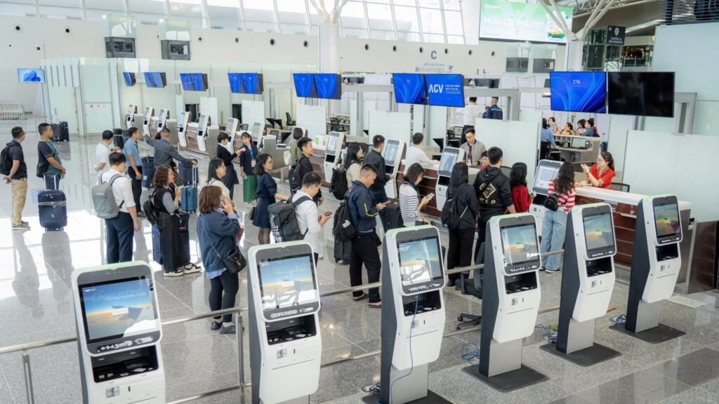 Hanoi, Vietnam: Vietnam’s aviation industry is solidly recovering from the pandemic downturn, with sustained increases in passenger and cargo traffic this year and projections pointing toward double-digit growth in 2026. The Civil Aviation Authority of Vietnam (CAAV) projects that total passenger throughput for 2025 will reach approximately 84 million, an 11.4% rise over 2024, while air cargo is expected to finish the year at around 1.4 million tonnes. Domestic and international travel continue to expand, reflecting strengthening demand both within Vietnam and from abroad. Passenger volume figures show significant gains across the year: data from the first nine months of 2025 estimate about 64.1 million passengers transported and 1.1 million tonnes of cargo, up 10.7% and 18.7% year-on-year, respectively. The recovery is consistent with earlier data showing a strong first half of the year, when total air passengers reached 41.3 million, recording 10% growth compared with the same period in 2024. International travel growth outpaced domestic trips, underscoring the return of overseas tourism. Vietnam’s aviation rebound is underpinned by major infrastructure developments. Expansion projects at key hubs including Tan Son Nhat International Airport’s new Terminal 3 and improved capacity at Noi Bai International Airport aim to relieve congestion and support higher traffic volumes. Terminal 3 at Tan Son Nhat has already become operational in 2025, increasing capacity significantly at the country’s busiest airport. New airport initiatives are also underway in secondary regions, such as the civil aviation component for Phan Thiet Airport, approved with significant public investment to serve rising passenger demand in the south-central region. Vietnam’s broader economic resilience bolsters aviation growth. Robust tourism demand and rising consumer travel have contributed to consistent increases in airline traffic. Analysts also note that the return of international markets including resumed flights to Russia and expanded Asian connections is supporting sustained expansion. Market forecasts suggest the sector’s long-term potential remains strong, with industry research forecasting overall passenger and cargo demand to continue rising through 2030. Vietnam’s position within the Southeast Asian aviation market, already among the fastest-growing in the region, is expected to strengthen further as international connectivity increases and infrastructure improves. Despite robust growth, the industry faces operational and capacity challenges. On-time performance and cancellations have drawn scrutiny due to schedule disruptions, while some airports operate beyond designed traffic capacity. Safety and security have also been highlighted as policy priorities. Recent directives from the Prime Minister’s office emphasize that aviation safety systems must meet stringent international standards amid rapid expansion. Building on 2025’s gains, market analysts and CAAV projections suggest that Vietnam’s aviation industry is poised for double-digit growth next year, with passenger numbers and cargo volumes set to expand further as international demand normalizes and new routes come online. With continued infrastructure investments, expanding airline networks, and supportive policy frameworks, Vietnam’s aviation sector is expected to sustain its upward trajectory into 2026 and beyond.