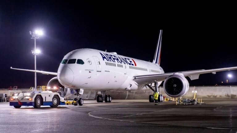 Los Angeles, United States: A serious runway incursion at Los Angeles International Airport (LAX) prompted an Air France Boeing 777 to abort takeoff at high speed, after another aircraft entered the active runway without authorization, triggering safety alerts and immediate intervention by air traffic control. The incident occurred on April 8, 2026, involving Air France Flight AF25, a Boeing 777-300ER scheduled to operate from Los Angeles to Paris Charles de Gaulle Airport. According to the Federal Aviation Administration (FAA), the aircraft had been cleared for departure from Runway 24L and had already begun its takeoff roll when the situation unfolded. Air traffic controllers abruptly cancelled the takeoff clearance after a Gulfstream G650ER business jet entered the same runway without authorization. The Gulfstream had just landed at LAX following a short flight from San Francisco and had been explicitly instructed to hold short of the runway, which the pilot acknowledged before proceeding past the hold line. As the Air France aircraft accelerated, runway status lights turned red, warning of a potential conflict. The flight crew immediately initiated a rejected takeoff (RTO) procedure, applying heavy braking while still under power. Air traffic control recordings captured the urgency of the moment, with controllers informing the Air France crew that the Gulfstream had crossed onto the runway and into their path. The Boeing 777 slowed safely and exited the runway without incident. The aircraft remained off the runway for approximately 10 minutes before returning for departure. It later took off normally and completed its transatlantic flight to Paris without further issues. The incident is now under investigation, raising renewed concerns about runway safety at one of the world’s busiest airports.