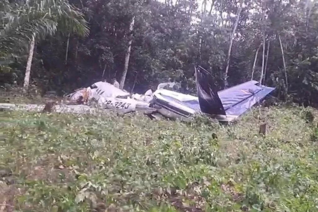 Cochabamba, Bolivia: A Cessna 550 Citation Bravo aircraft crashed in central Bolivia after losing contact with air traffic control shortly after departure from La Paz-El Alto Airport, killing both pilots on board, according to aviation authorities and flight tracking data. The aircraft, registered CP-3243, departed at approximately 08:19 local time on a domestic positioning flight to Santa Cruz-El Trompillo Airport. Roughly 30 minutes into the flight, communication with La Paz Area Control Centre was lost. According to Bolivia’s Dirección General de Aeronáutica Civil (DGAC), the aircraft stopped responding to controllers at around 08:47–08:50. Shortly after, radar systems detected the jet performing unusual circular flight patterns north of Cochabamba. Flight tracking data reviewed by investigators showed the aircraft entered a repeated 360-degree orbit pattern, estimated at around 20 continuous circuits, while cruising at approximately FL390 (39,000 feet) before beginning a gradual descent. The DGAC confirmed that at around 09:00, the aircraft was observed flying in controlled but unresponsive orbits, prompting emergency protocols. By approximately 11:00, radar contact was fully lost, with the aircraft last recorded near the Cochabamba region. Search and rescue teams later located the wreckage in a remote, forested valley in the Cochabamba region, approximately 100–115 kilometres from the city. Authorities confirmed that both occupants, the pilot Carlos Moyano and co-pilot Julio Sardán were killed. No passengers were on board. The DGAC stated that emergency response operations were activated immediately after loss of contact, involving aircraft and helicopter deployments coordinated with the Bolivian Air Force. Preliminary assessments from aviation authorities indicate that a possible cabin pressurisation failure is being considered as one of the leading hypotheses. Investigators note that the flight profile stable high-altitude circling followed by uncontrolled descent is consistent with a scenario in which pilots may have become incapacitated due to hypoxia, allowing the aircraft to continue flying on autopilot. However, officials stressed that no final cause has been established, and all findings remain preliminary. Officials confirmed that the aircraft was manufactured in 2006 and was operating a private flight with only two crew members onboard. The DGAC said it will release further updates as technical analysis continues.