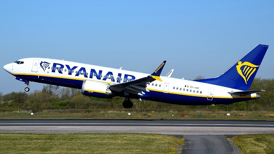 Berlin, Germany: A Ryanair Boeing 737-800 operating flight FR315 from Bucharest to Berlin made an emergency landing at Berlin Brandenburg Airport on April 8, 2026, prompting a large-scale response from airport emergency services. The aircraft was on a routine short-haul service from Bucharest Henri Coandă International Airport to Berlin when the crew reported a technical anomaly during the final phase of the flight. As a precaution, the pilots declared an emergency, allowing air traffic control to prioritise the aircraft’s approach and prepare ground response teams. According to flight data, the aircraft departed Bucharest at approximately 17:42 local time and landed in Berlin at around 18:40–18:41 CEST after a flight of just over two hours. The aircraft touched down safely on runway 06R under controlled conditions. Immediately after landing, it was surrounded by multiple fire trucks and emergency vehicles positioned around the aircraft as part of standard safety protocol. Images from the scene showed more than a dozen emergency vehicles encircling the aircraft while crews monitored the situation for any signs of fire or further technical risk. Authorities treated the situation as precautionary, a common procedure when an aircraft reports a potential onboard issue. Initial reports indicate the emergency was triggered by an “onboard anomaly” or technical issue detected during approach. However, no confirmed fire, smoke, or visible damage has been reported, and the exact cause remains under investigation. Aviation protocols require that even minor system warnings be treated seriously, often leading to emergency declarations and full airport readiness to mitigate any potential escalation. All passengers and crew onboard the aircraft were reported safe. There were no injuries, and passengers disembarked normally after safety checks were completed on the ground. Airport operations resumed shortly after the incident, with no major disruption reported beyond the immediate response.