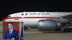 Ankara, Turkey: An aircraft carrying Pedro Sánchez was forced to divert and make an emergency landing at Ankara after a technical malfunction disrupted its flight en route to Armenia, officials confirmed. The Spanish Prime Minister was travelling aboard a government-operated Airbus A310, part of Spain’s official state aviation fleet. The aircraft had departed from Madrid and was scheduled to land in Yerevan for the European Political Community summit, a major diplomatic gathering of European leaders. Midway through the flight, the crew detected what officials described as an “unforeseen technical event.” While the malfunction was not publicly specified in detail, it was classified as a precautionary safety concern rather than a critical failure. In accordance with international aviation safety protocols, the pilots immediately requested diversion to the nearest suitable airport. The aircraft subsequently landed safely in Ankara without incident. No injuries were reported among Sánchez or members of his delegation, and there were no signs of panic or emergency escalation during the landing. Authorities confirmed that all passengers disembarked normally and were provided with necessary arrangements upon arrival. Following the diversion, the Prime Minister and his delegation were required to remain overnight in Ankara due to standard diplomatic and operational procedures. The unscheduled stop resulted in a delay to the official itinerary for the European summit in Armenia. Technical teams later inspected the aircraft and resolved the issue that had prompted the diversion. The following day, the aircraft was cleared for further operation, and Sánchez resumed his journey to participate in the summit discussions. The meeting focuses on strengthening political cooperation across Europe, addressing regional security concerns, and coordinating responses to emerging geopolitical challenges. Officials have emphasized that the incident was strictly technical in nature. There were no indications of adverse weather conditions, external interference, or security threats linked to the diversion. Aviation authorities handled the situation in accordance with established safety protocols, ensuring the safe outcome of the flight. The aircraft involved belongs to Spain’s official government fleet used for transporting senior state officials, including the Prime Minister and members of the royal or diplomatic delegation. Unlike commercial flights, such aircraft operate under military aviation command and are deployed for high-level international travel and state duties.
