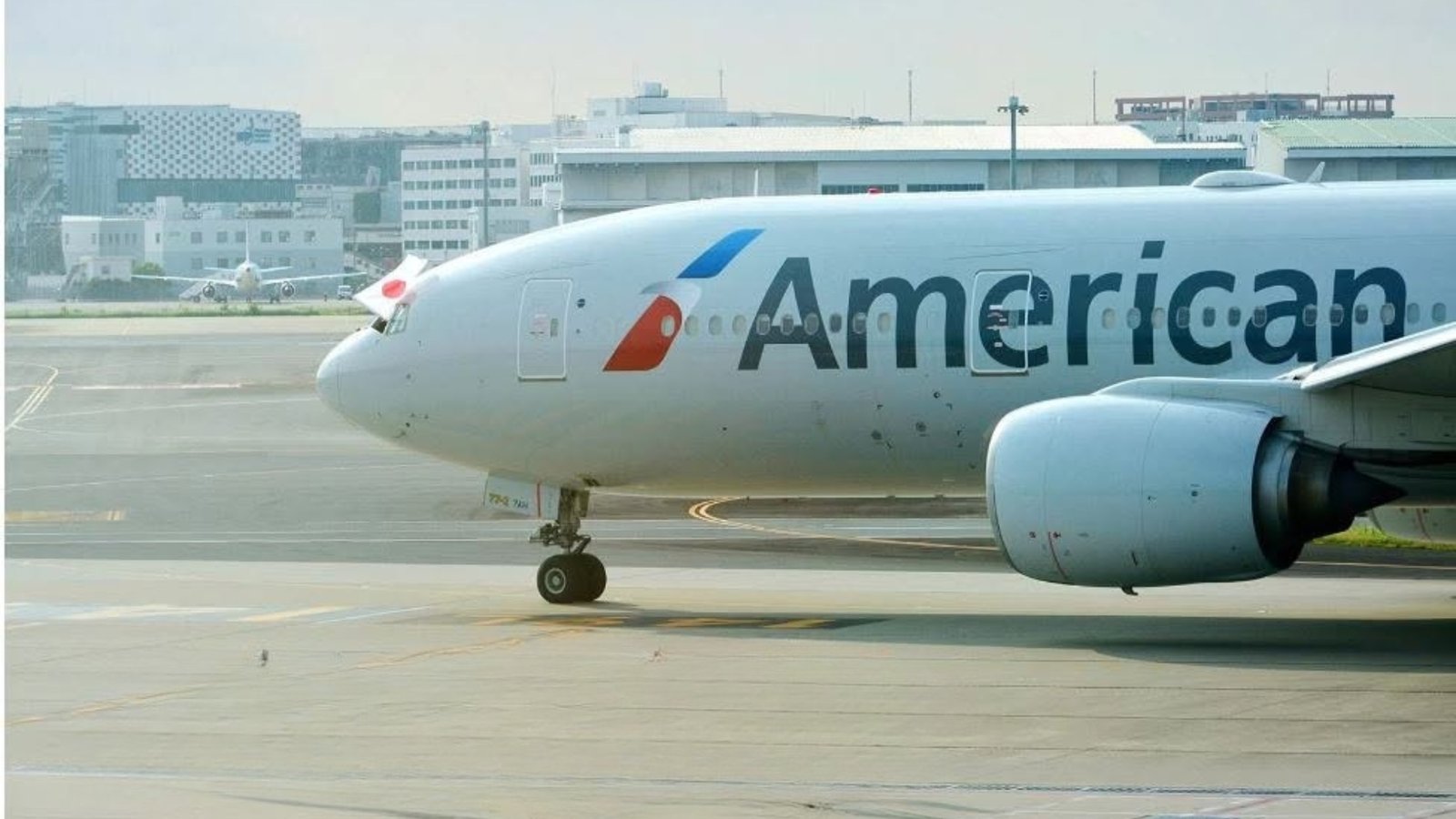 American Airlines Aborts Takeoff At Miami After Unauthorised Jet Crosses Active Runway