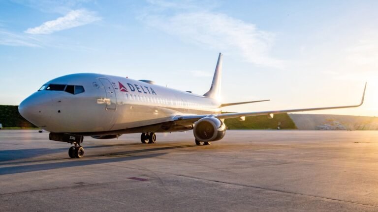 Fresno, United States: A Delta Air Lines regional flight operating from San Francisco International Airport (SFO) to Los Angeles International Airport (LAX) made an emergency landing at Fresno Yosemite International Airport (FAT) on Monday after the crew reported an engine-related issue. Delta Flight DL2725, diverted to Fresno as a precaution after experiencing engine problems during the short domestic flight. The aircraft landed safely at Fresno Yosemite International Airport shortly before 4:00 p.m. local time. According to Delta Air Lines, the aircraft taxied to the gate under its own power after landing. The airline confirmed that all 158 people on board 152 passengers and six crew members were safe, and no injuries were reported. Video from the airport showed the aircraft parked between two American Airlines aircraft following the emergency landing. Emergency response personnel were present as a standard precaution, but no evacuation was required. While initial reports described the event as being caused by engine issues, Delta later clarified that the diversion followed an engine indication warning. The airline has not disclosed the specific nature of the indication, and the aircraft has been removed from service for inspection by maintenance personnel. Passengers were safely deplaned after arriving at the gate, and Delta said it was working to re accommodate customers on alternate transportation to Los Angeles. The U.S. Federal Aviation Administration (FAA) is expected to review the incident as part of standard procedures for in-flight emergencies. The exact cause of the engine indication remains under investigation.