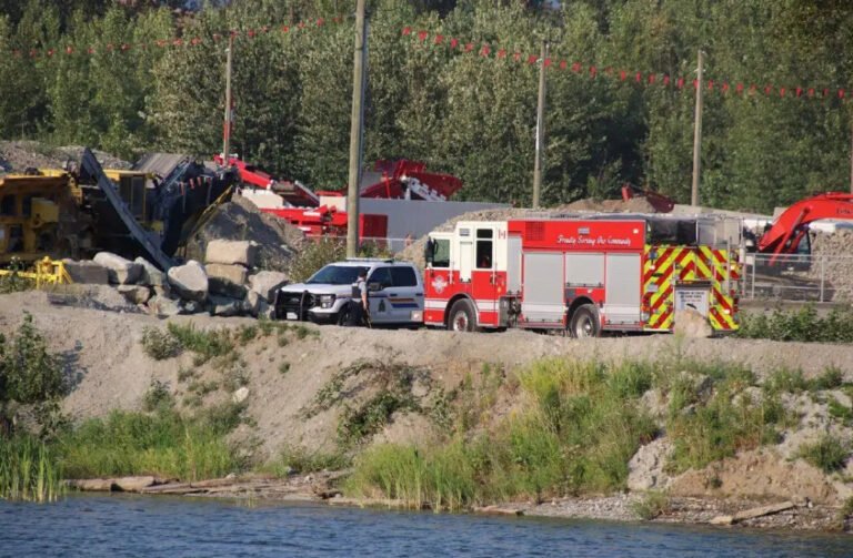 collided in mid-air near Chilliwack Airport in British Columbia on August 3, 2026, prompting a multi-agency investigation by the Transportation Safety Board of Canada (TSB), Transport Canada and the Royal Canadian Mounted Police (RCMP). According to an RCMP statement issued on August 4 by Staff Sgt. Kris Clark, senior media relations officer with RCMP E Division, Chilliwack RCMP responded to reports of a mid-air collision at approximately 5:20 p.m. on Monday, August 3. "Members of the Chilliwack RCMP responded to a report of a mid-air collision between two planes that occurred in the Chilliwack area at approximately 5:20 p.m. on Monday, August 3," Clark said. Clark said Chilliwack RCMP, the Lower Mainland District Police Dog Services (LMD IPDS), Chilliwack Fire Department, and Chilliwack Search and Rescue (SAR) searched for the downed aircraft after receiving the report. "A small plane was located in a pond near Industrial Access Road in Chilliwack. The second plane was able to make it back safely to the airport. The occupants did not sustain injuries," Clark stated. The RCMP said its Underwater Recovery Team (URT) recovered the submerged aircraft and located the pilot. "The RCMP Underwater Recovery Team (URT) attended the scene and located one male deceased victim and the plane. Recovery efforts are currently underway," Clark said. The statement added that the Chilliwack RCMP General Investigation Services Team (GIST) is assisting federal investigators. "Chilliwack RCMP General Investigation Services Team (GIST) is currently supporting Transport Canada and the Transportation Safety Board (TSB) with their ongoing investigation. This multi-agency investigation is working to understand the circumstances that led to the collision," Clark said. The RCMP has not identified the deceased pilot, nor has it released a suspected cause of the collision. The Transportation Safety Board of Canada confirmed it has deployed an investigation team to Chilliwack following the occurrence. The agency said investigators would collect evidence and assess the accident involving two Cessna 172 aircraft. The TSB reiterated that its role is to advance transportation safety and that it does not assign fault or determine civil or criminal liability. Before the RCMP confirmed the fatality, Garry Atkins, manager of Chilliwack Airport, told The Canadian Press that the aircraft involved were operated by two local flight schools. He said one aircraft, carrying two occupants, landed safely at Chilliwack Airport, while the second aircraft, with one person on board, came to rest in a quarry lagoon after the collision. RCMP and Transport Canada have not publicly identified or confirmed the involvement of any specific flight schools at the time of reporting. As of August 5, investigators have not publicly determined what caused the two aircraft to collide. The identities of the pilots and the sequence of events leading to the collision remain under investigation.