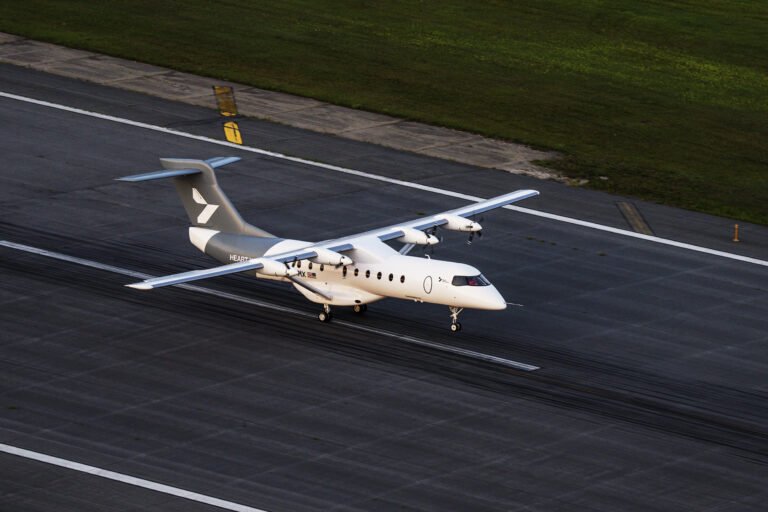 Los Angeles, United States: Heart Aerospace has completed the first flight of its X1 demonstrator, marking a major milestone in the development of large-scale electric aviation. The full-scale aircraft flew on August 12, 2026, from the company’s X1 flight-test base at Plattsburgh International Airport in upstate New York, becoming the largest battery-electric aircraft ever flown. The X1 measures 106 feet across its wings and 76 feet from nose to tail, with a takeoff weight exceeding 25,000 pounds. Its first flight was piloted and lasted 27 minutes. During the mission, the aircraft climbed to 1,100 feet above ground level, while its all-electric propulsion system delivered more than one megawatt of power. The flight was conducted under an FAA Special Airworthiness Certificate in the Experimental Category. Heart said the test profile covered taxiing, takeoff, climb, maneuvering and landing, with the mission intended to demonstrate fully electric flight at a scale relevant to commercial airline operations. Powered entirely by batteries, the X1 consumed approximately $5 worth of electricity during the flight. Heart Aerospace linked the result to the potential for electric propulsion to reduce aircraft operating costs and lessen airlines’ exposure to fluctuations in global oil prices. The company noted that global jet fuel prices averaged $3.50 per gallon during the week ending August 7, 2026, representing a 63% year-over-year increase. “With the first flight of X1, Heart Aerospace has demonstrated electric flight at the scale of a commercial airliner,” said Anders Forslund, Founder and CEO of Heart Aerospace. He added that electric commercial aircraft could “fundamentally reshape airline economics” and ultimately reduce air-travel costs, forming part of Heart’s vision for more affordable, frequent and cleaner regional air services. The X1 is not intended to enter commercial service itself. Instead, it is a full-scale demonstrator representing Heart’s planned ES-30 production aircraft. The company is using the aircraft to validate technologies, aerodynamics, flight performance and its ability to design, build, test, operate and continuously improve an electric commercial aircraft. The ES-30 is being developed as a conventional fixed-wing, 30-seat hybrid-electric regional airliner and is planned for FAA Part 25 certification. Heart said the aircraft has secured customer commitments from United Airlines, Air Canada and JSX, with entry into service targeted for 2031. “The first flight of X1 is a major technical achievement for Heart Aerospace, a company United has been proud to support,” said Michael Leskinen, Chief Financial Officer of United Airlines. He said electric commercial aircraft have the potential to improve the passenger experience while strengthening United’s business and added that the airline looks forward to the continued development of the ES-30 and its potential future role within United’s network. Air Canada also highlighted the milestone as part of its support for new aviation technologies. “The energy transition for aviation will require a range of solutions, from operational efficiencies to sustainable aviation fuels, and ultimately the development of new aircraft technologies,” said John Di Bert, Executive Vice President and Chief Financial Officer of Air Canada. He said the airline’s investment in Heart Aerospace and the ES-30 reflects its commitment to technologies that could transform aviation. According to Heart, the ES-30 is expected to reduce aircraft operating costs by more than 40% compared with legacy regional aircraft once it enters service. The company attributes the projected reduction to lower energy costs, simpler electric propulsion and electrified flight systems requiring less maintenance, as well as improved aircraft availability and reliability supported by an integrated electronics and software architecture. Heart expects that cost advantage to increase as battery technology advances. The company also points to technology-enabled improvements in crew efficiency and the ES-30’s lower exposure to a growing range of aviation emissions taxes and fees as factors that could strengthen the economic case for the aircraft over time. “Through the X1 program, Heart has built the capability to design, build, test, operate, and continuously improve a clean-sheet electric commercial aircraft,” said Ben Stabler, Chief Technology Officer at Heart Aerospace. He said the company is transferring that capability into the ES-30, describing it as Heart’s first production aircraft and the basis of a wider technology platform for electric airliners. Heart is already developing the first pre-production ES-30 at its pilot manufacturing plant in Los Angeles. Flight testing of that aircraft is scheduled to begin in 2028, ahead of the company’s targeted 2031 entry into service. The company describes the X1 flight as a step toward bringing electric propulsion into the airliner category. Heart Aerospace said the aircraft’s first flight demonstrates electric flight at commercial-airliner scale while advancing the technologies needed for its planned hybrid-electric regional aircraft.