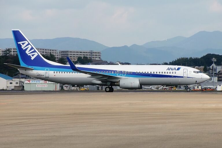 ANA Boeing 737 Returns To Naha After Right Engine Issue, Three Injured During Evacuation