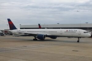 Delta Boeing 757 Returns To Minneapolis After First Officer Suffers Medical Emergency