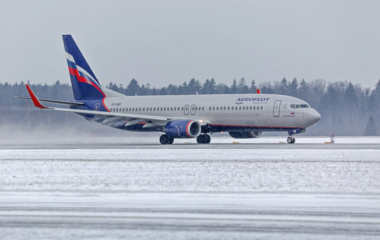 Russia’s 26 Major Airports Face Aircraft Refuelling Restrictions Amid Fuel Crisis