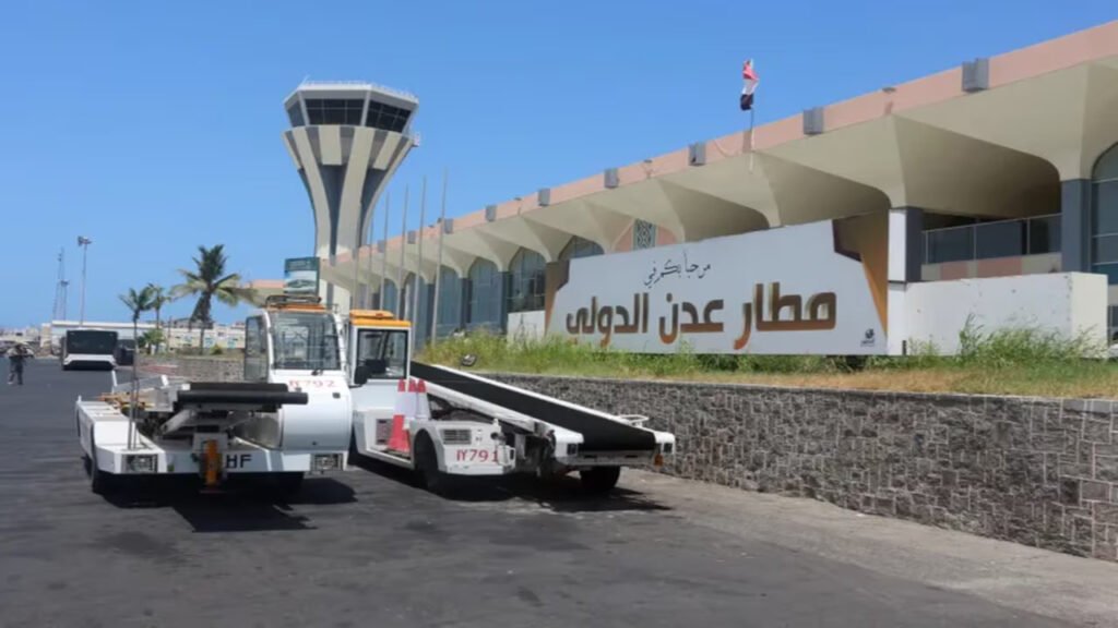 Houthi Missiles Strike Aden Airport Near Yemenia Flight, Passengers Evacuated Safely