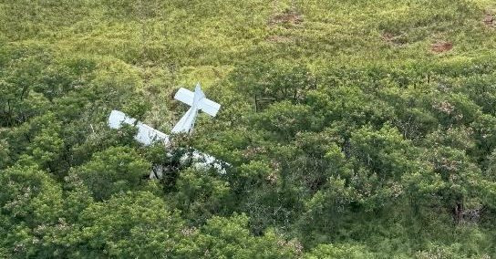 One Injured As Five Survive Small Plane Crash During Emergency Landing In Hawaii